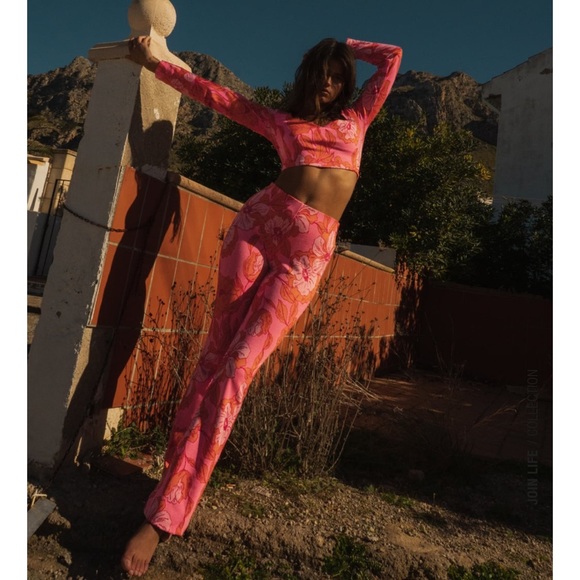 ZARA 2 Piece Crop Top + Pants - Picture 3 of 5